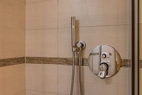 Bragora 3524 Between S. Marco & Biennale