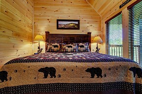 Grin Inn Bear It - 2 Bedrooms, 2 Baths, Sleeps 6 Home by Redawning