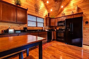 Mountain Romance - 1 Bedrooms, 1 Baths, Sleeps 4 Home by Redawning