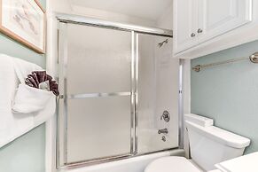 Seascape 2309 2 Bedroom Condo by RedAwning