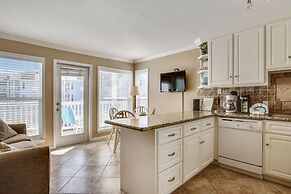 Seascape 2207 1 Bedroom Apts by RedAwning