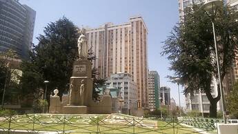 DEPARTAMENTO PISO 20a, CENTRICO, CERCA EMBAJADA AMERICANA, TELEFERICO,