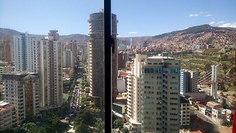 DEPARTAMENTO PISO 20a, CENTRICO, CERCA EMBAJADA AMERICANA, TELEFERICO,