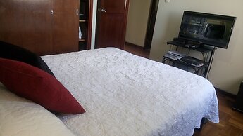 DEPARTAMENTO PISO 20a, CENTRICO, CERCA EMBAJADA AMERICANA, TELEFERICO,