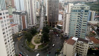 DEPARTAMENTO PISO 20a, CENTRICO, CERCA EMBAJADA AMERICANA, TELEFERICO,