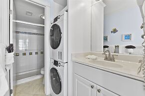 Seascape 2211 2 Bedroom Condo by RedAwning