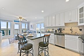 Seascape 2211 2 Bedroom Condo by RedAwning