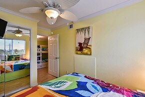 Seascape 2301 2 Bedroom Condo by RedAwning