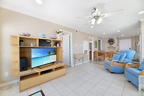 Seascape 1311 2 Bedroom Condo by RedAwning