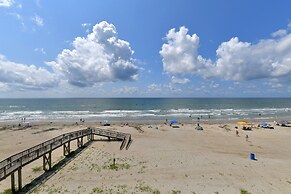 Seascape 1311 2 Bedroom Condo by RedAwning