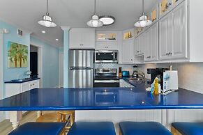 Seascape 2114 2 Bedroom Condo by RedAwning