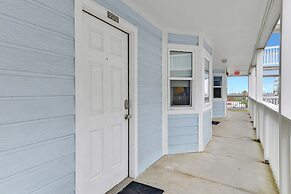 Seascape 2205 1 Bedroom Condo by RedAwning