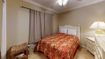 Seascape 2113 2 Bedroom Condo by RedAwning
