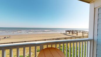 Seascape 2113 2 Bedroom Condo by RedAwning