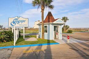 Seascape 1320 1 Bedroom Condo by RedAwning