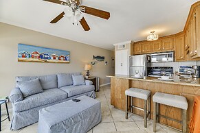 Seascape 1214 Studio Bedroom Condo by RedAwning