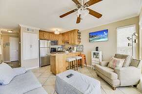 Seascape 1214 Studio Bedroom Condo by RedAwning