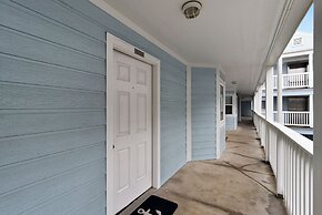 Seascape 1214 Studio Bedroom Condo by RedAwning