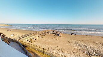 Seascape 1211 2 Bedroom Condo by RedAwning