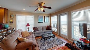 Seascape 1211 2 Bedroom Condo by RedAwning