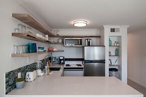 Seascape 2307 1 Bedroom Condo by RedAwning