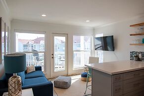 Seascape 2307 1 Bedroom Condo by RedAwning