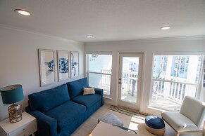 Seascape 2307 1 Bedroom Condo by RedAwning