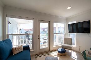 Seascape 2307 1 Bedroom Condo by RedAwning