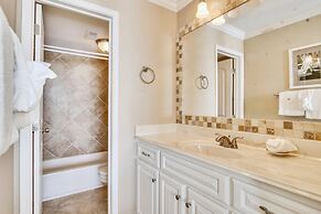 Seascape 1210 1 Bedroom Condo by RedAwning