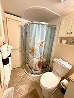 Seascape 1221 1 Bedroom Condo by RedAwning