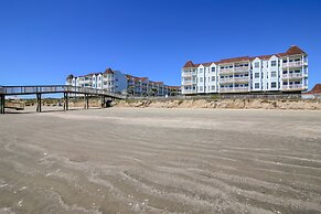 Seascape 2111 2 Bedroom Condo by RedAwning