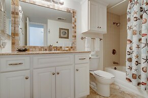 Seascape 1303 Studio Bedroom Condo by RedAwning