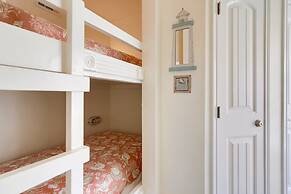 Seascape 1303 Studio Bedroom Condo by RedAwning