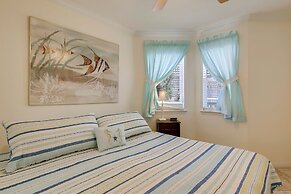 Seascape 1303 Studio Bedroom Condo by RedAwning