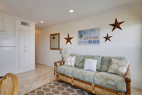 Seascape 1303 Studio Bedroom Condo by RedAwning