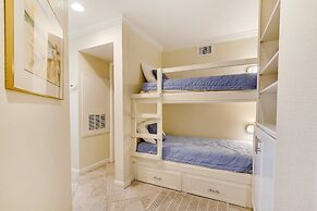 Seascape 1104 1 Bedroom Condo by RedAwning