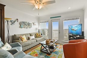 Seascape 1309 2 Bedroom Condo by RedAwning