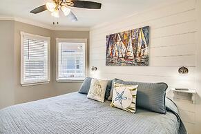 Seascape 2317 Studio Bedroom Condo by RedAwning