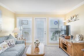 Seascape 2212 2 Bedroom Condo by RedAwning