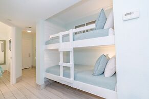 Seascape 2302 1 Bedroom Condo by RedAwning