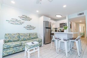 Seascape 2302 1 Bedroom Condo by RedAwning