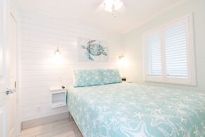 Seascape 2302 1 Bedroom Condo by RedAwning