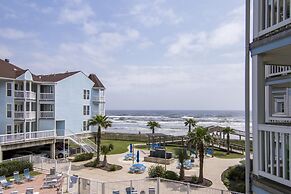 Seascape 1215 Studio Bedroom Condo by RedAwning