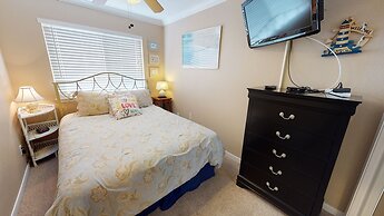Seascape 2201 2 Bedroom Condo by RedAwning