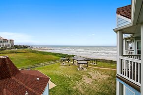 Seascape 2318 1 Bedroom Apts by RedAwning