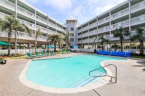 Casa Del Mar C279 1 Bedroom Condo by RedAwning