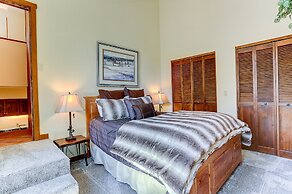 3 Spyglass Home on Meadows Golf Course feature Brand New Hot Tub and B