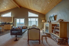 Golden Butte 4 Bedroom Home by RedAwning