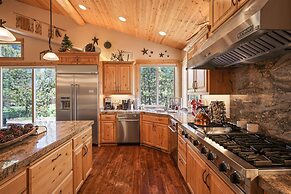 5 Vine Maple 6 Bedroom Home by Redawning