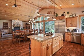 5 Vine Maple 6 Bedroom Home by Redawning